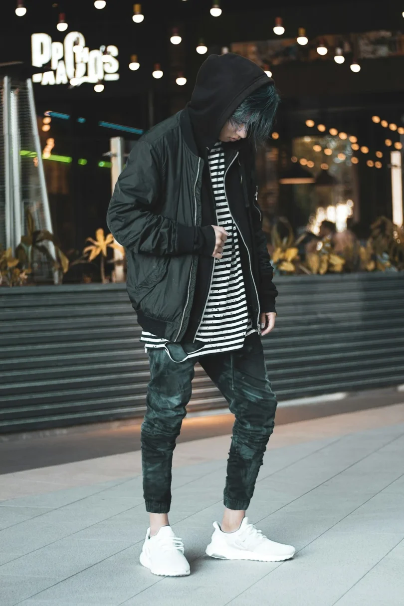 Trendy blazertje outfit for women in 2025 fashion style